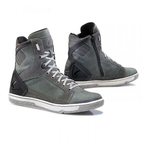 Botas Hyper Dry Gris / Blanco