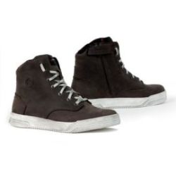 Botas City  Dry Cafe Forma